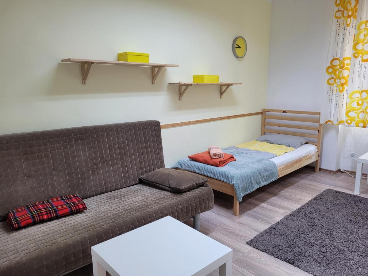 Budget Studio Near Prater Вена Экстерьер фото